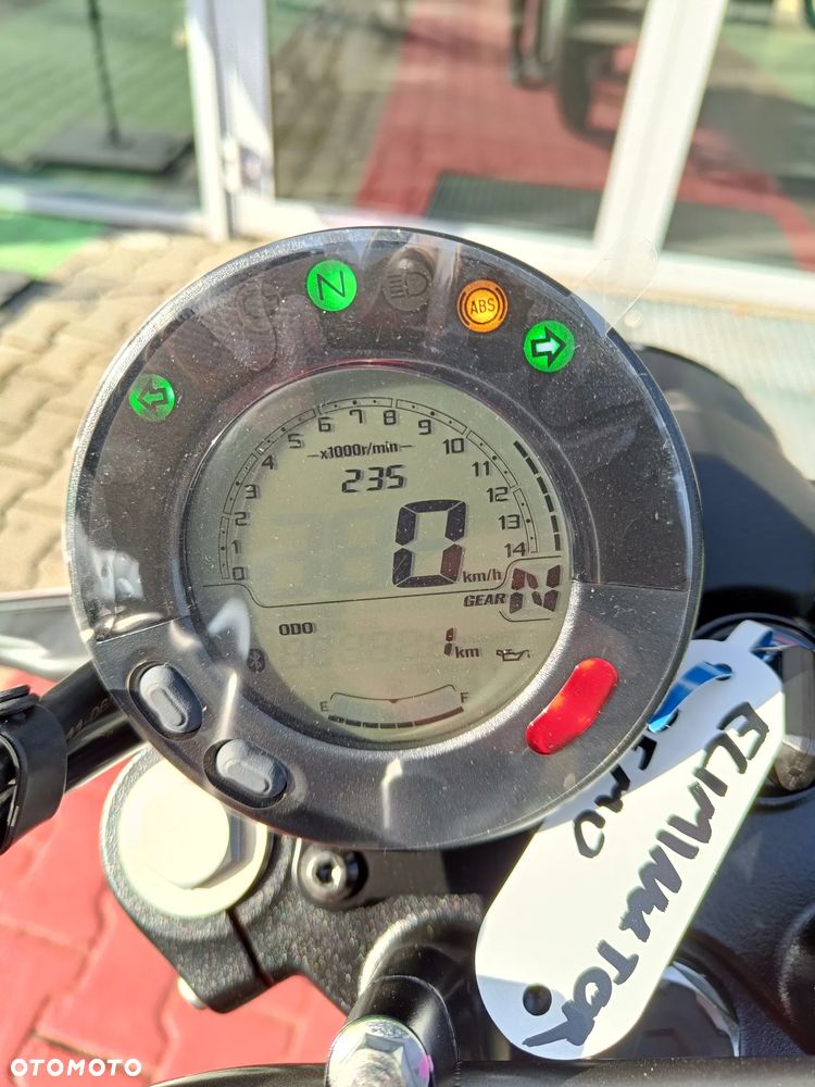 Kawasaki Eliminator 500 - 11