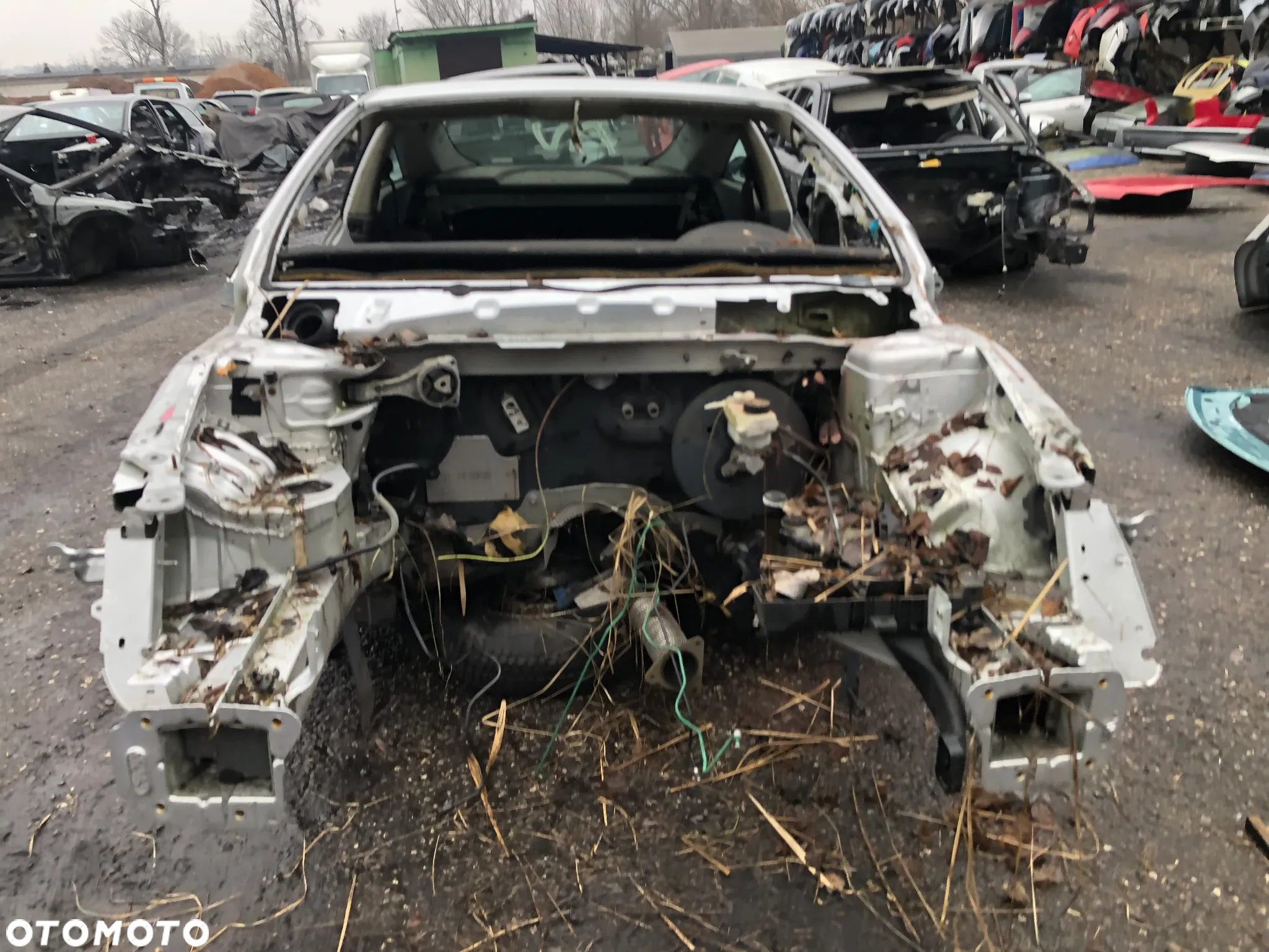 Błotnik Lewy Prawy Tył Ćwiartka Poszycie Renault Laguna III Coupe 2010R - 2