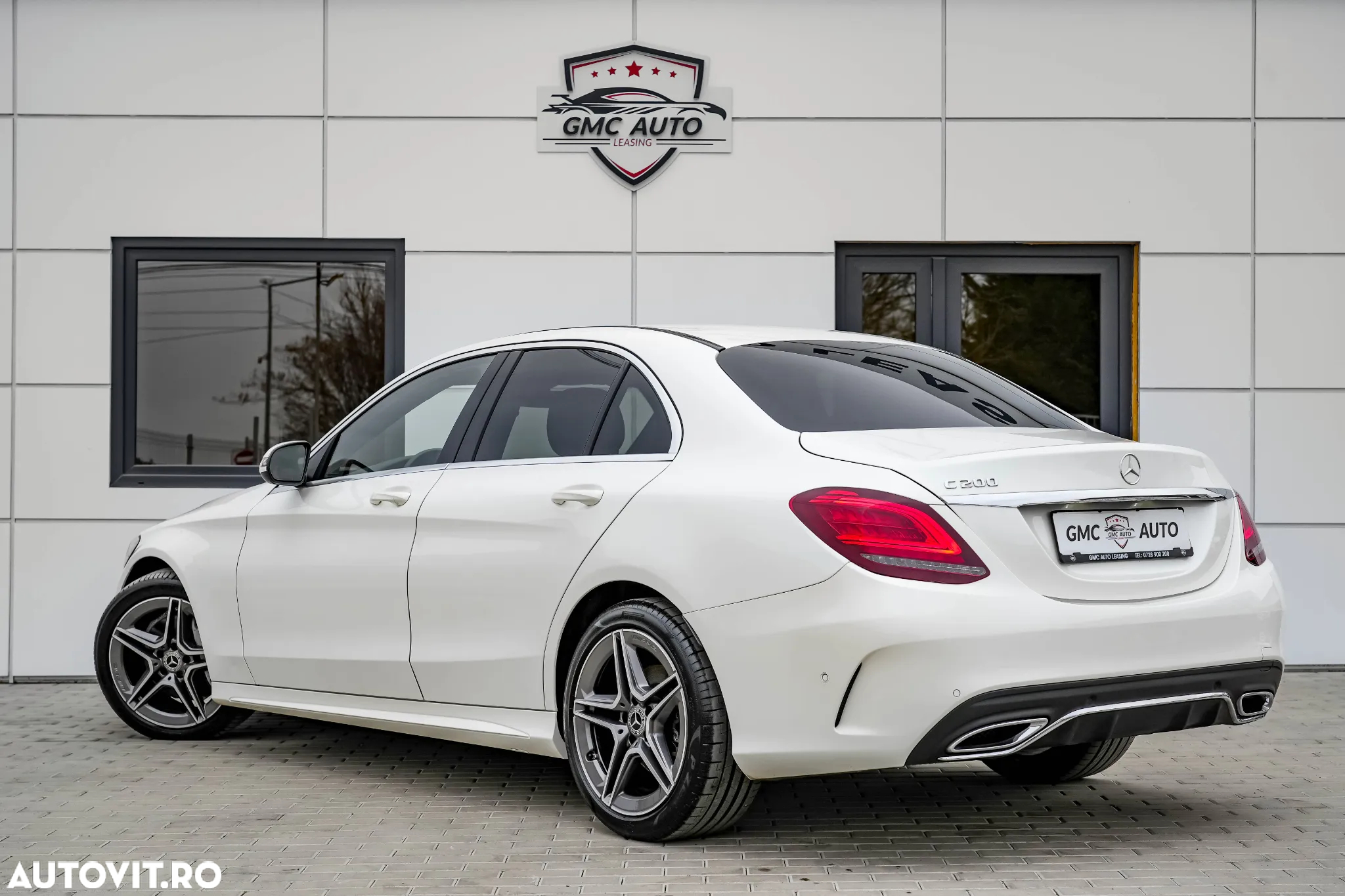 Mercedes-Benz C 200 9G-TRONIC AMG Line - 3