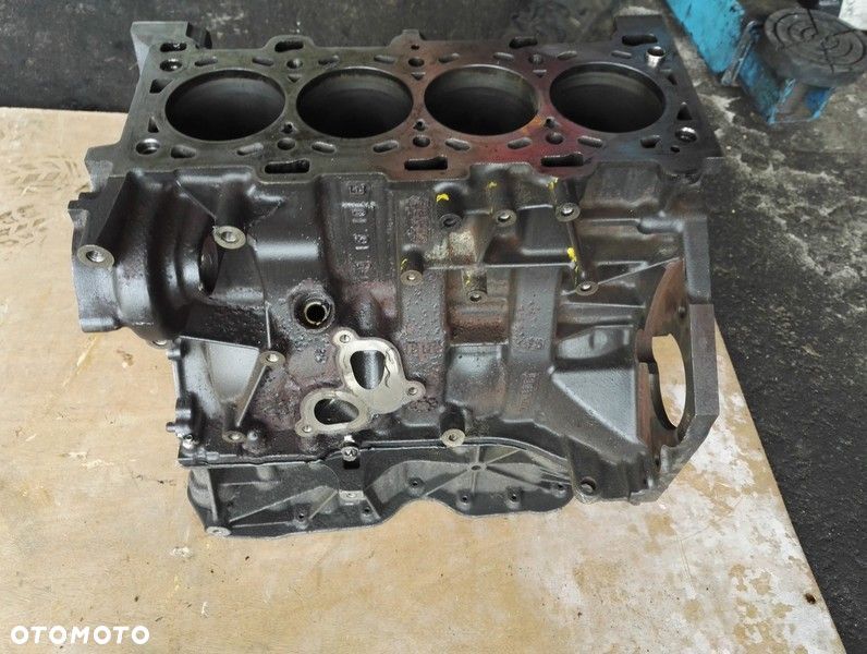 blok silnika trafic vivaro primastar 2.0 dci m9r - 7