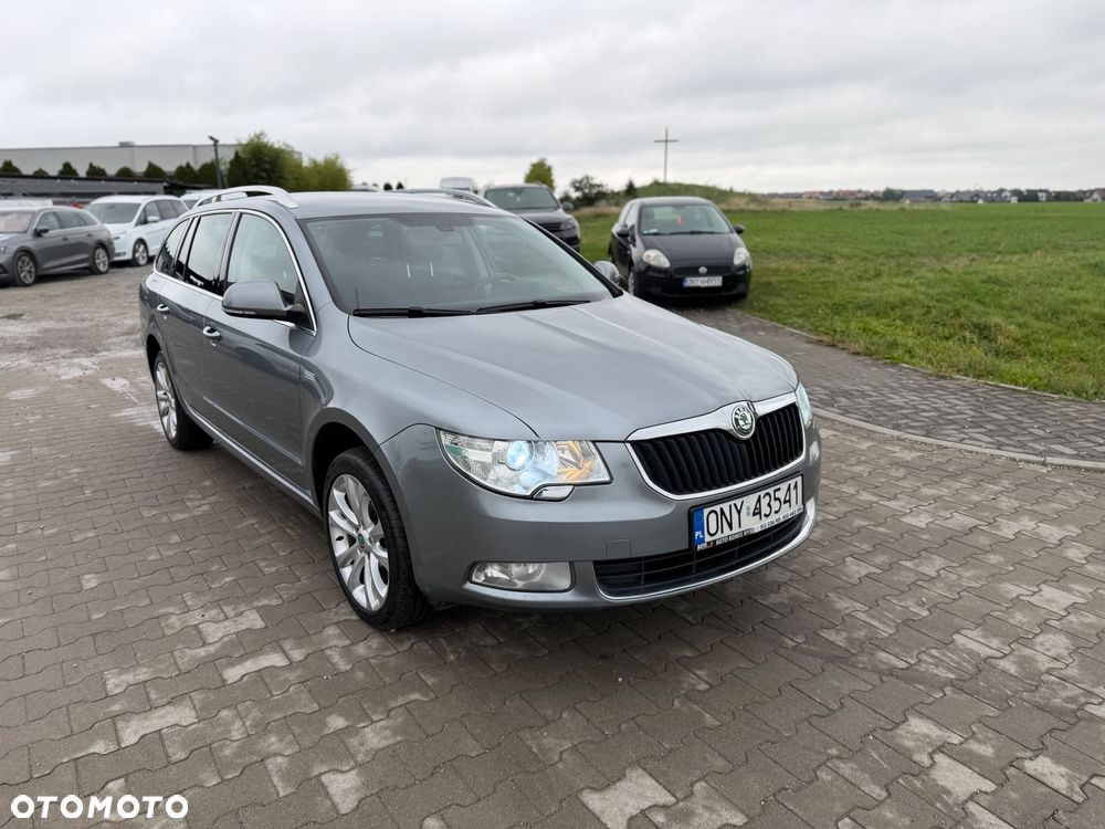 Skoda Superb 2.0 TDI 4x4 Elegance - 7