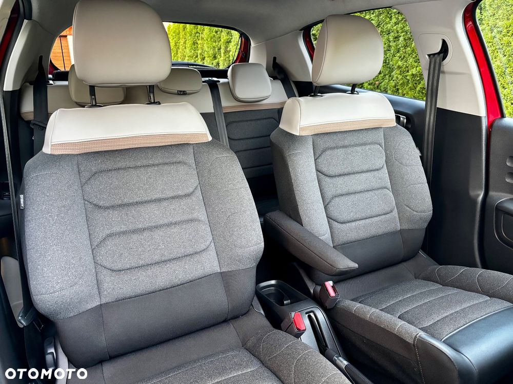 Citroën C3 1.2 PureTech Max EAT6 - 32