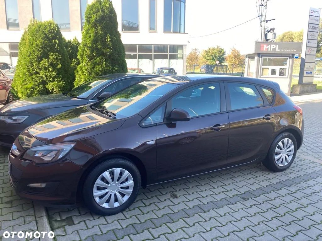 Opel Astra IV 1.4 Active - 1