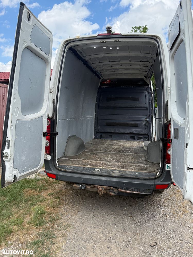 Volkswagen Crafter - 8