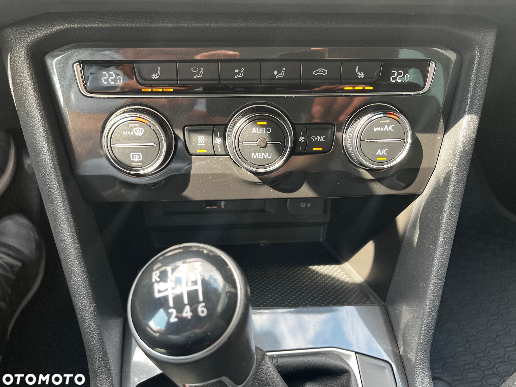 Volkswagen Tiguan 1.5 TSI OPF URBAN SPORT - 9