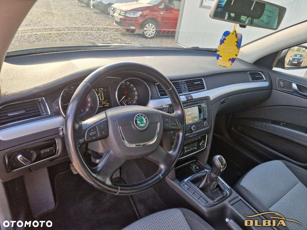 Skoda Superb - 31