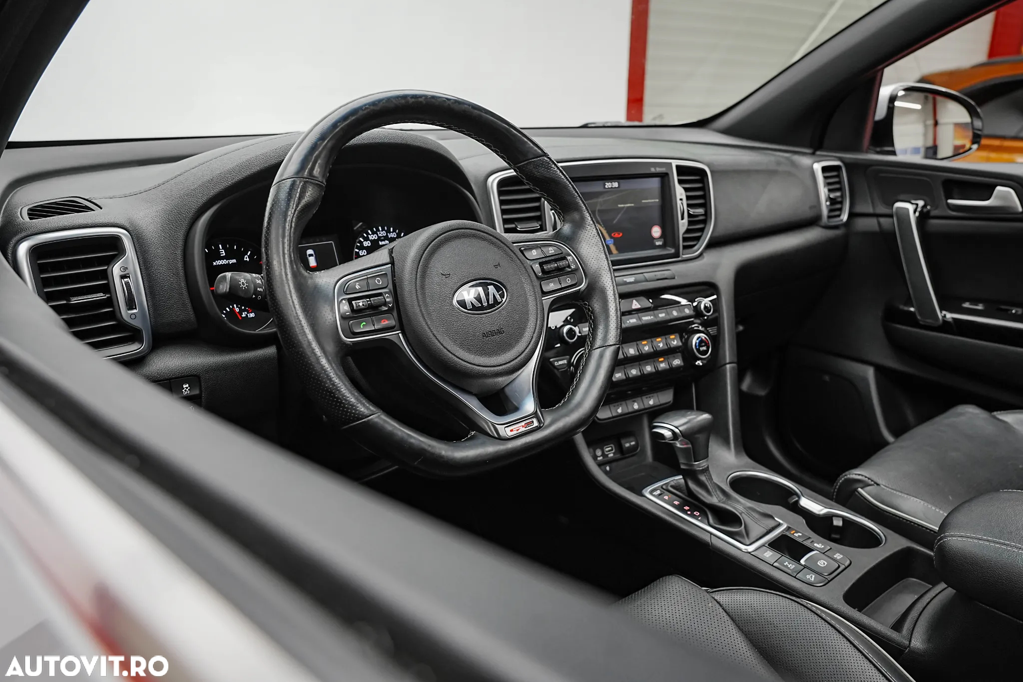 Kia Sportage - 16