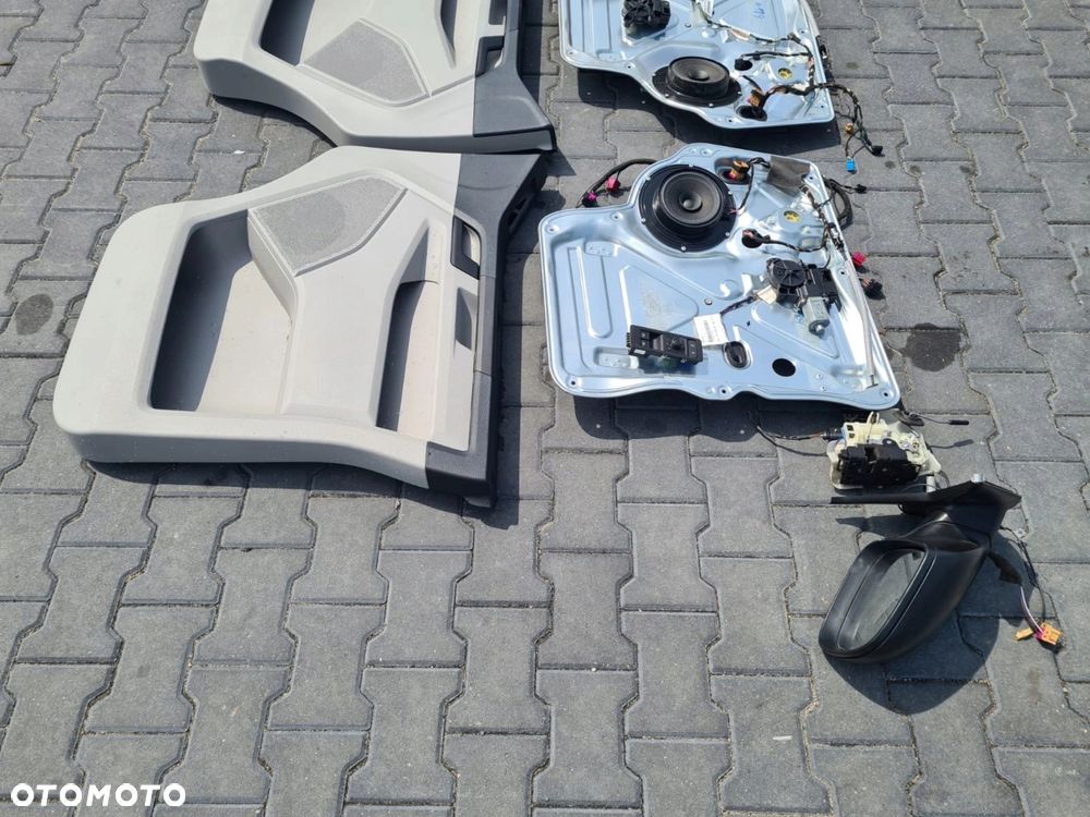 VW T6 tapicerka lusterko silniczek mechanizm PRZÓD NA ELEKTRYCZNE - 2
