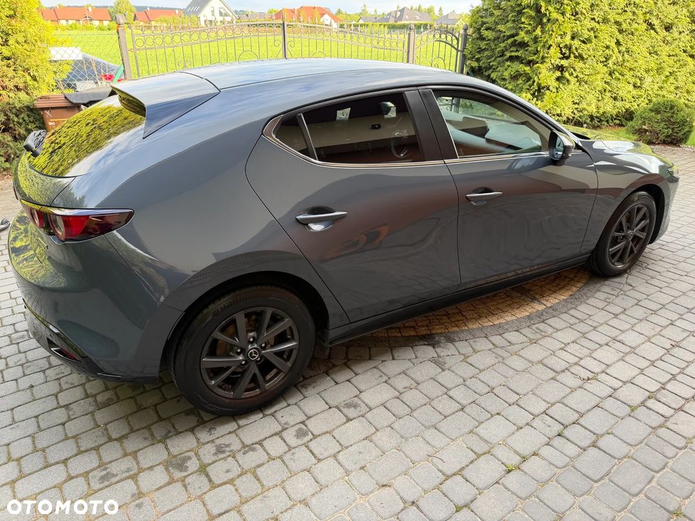 Mazda 3 - 7