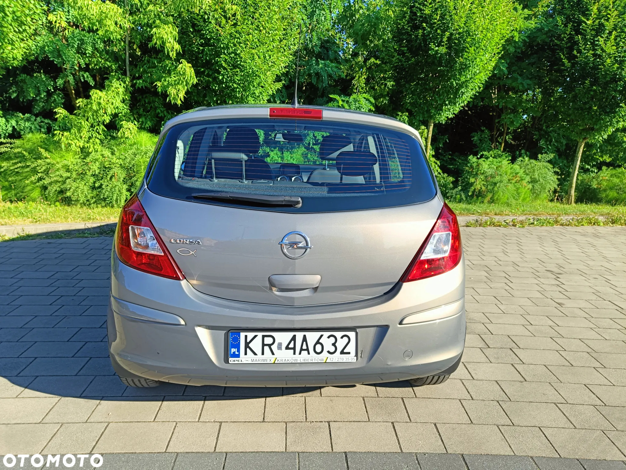 Opel Corsa 1.4 16V Graphite - 4