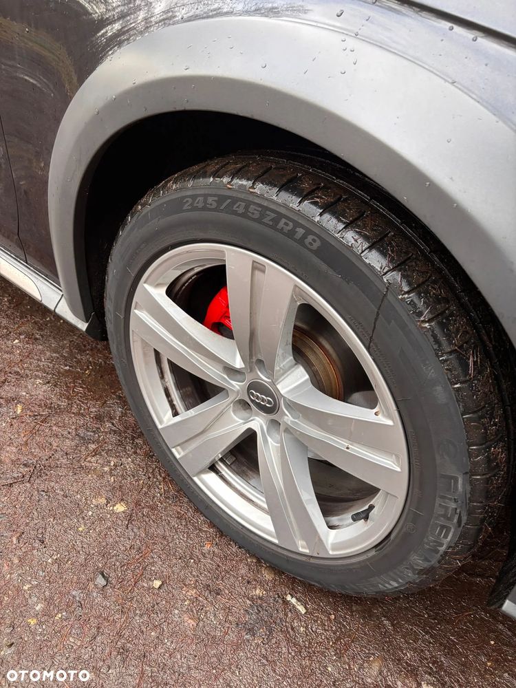 Audi A4 Allroad 2.0 TDI Quattro - 12