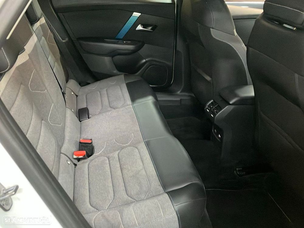 Citroën e-C4 50 kWh Feel Pack - 17