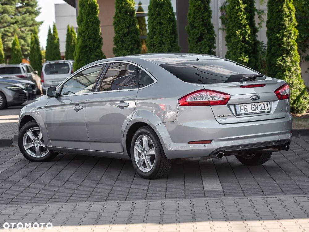 Ford Mondeo - 9