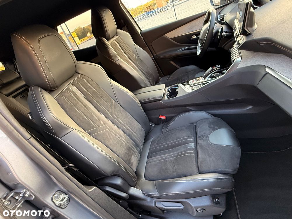 Peugeot 3008 1.6 PureTech GT S&S EAT8 - 25