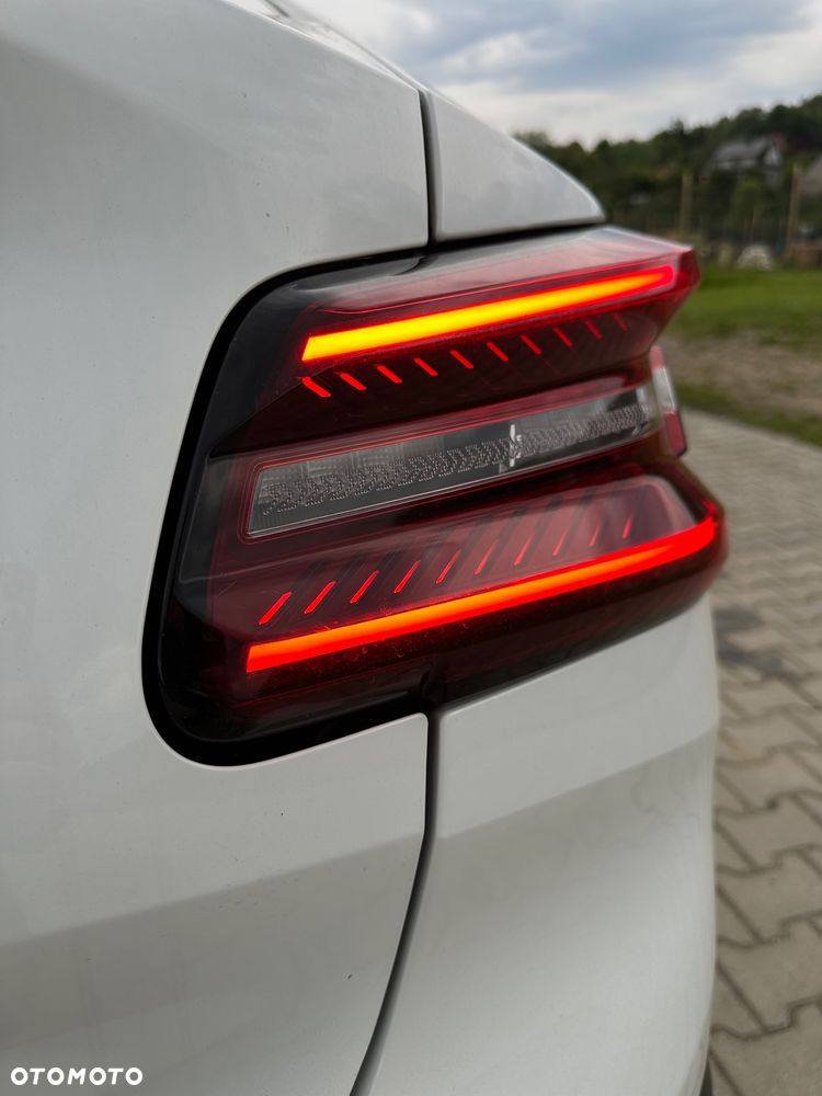 Citroën C4X 1.5 BlueHDi Shine S&S EAT8 - 11