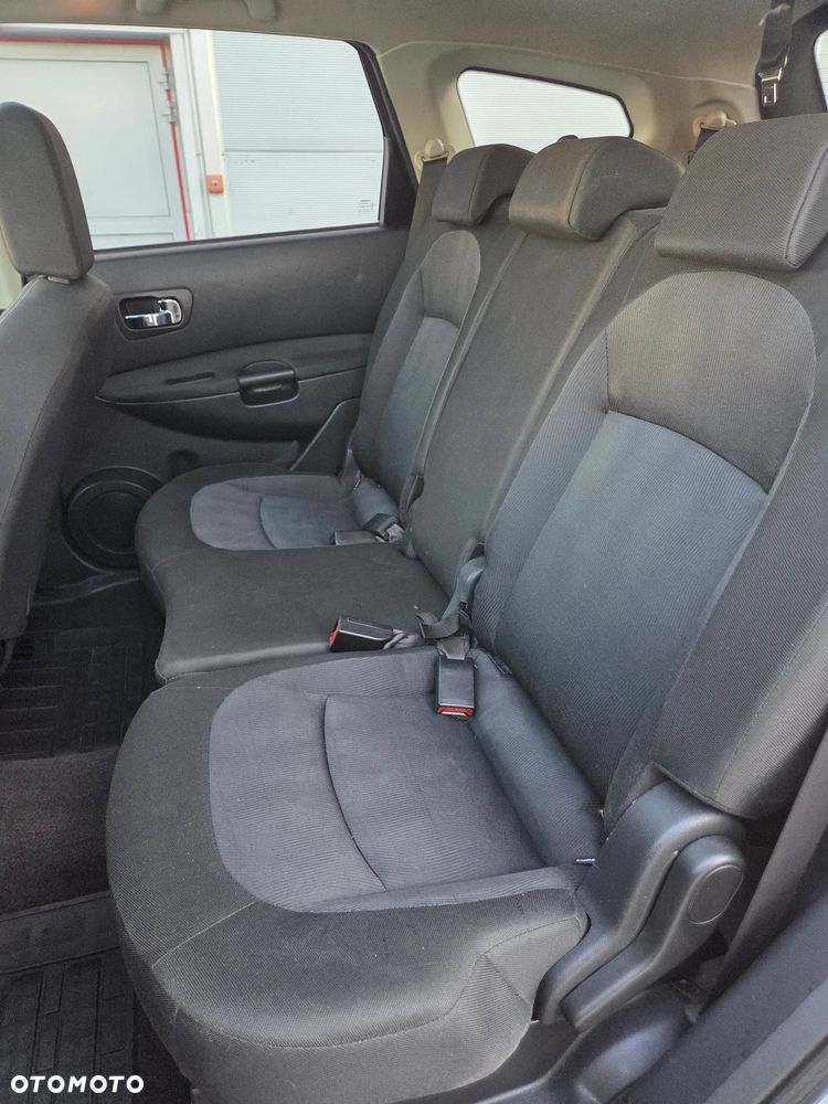 Nissan Qashqai 2.0 dCi 4 x 4 DPF tekna - 24