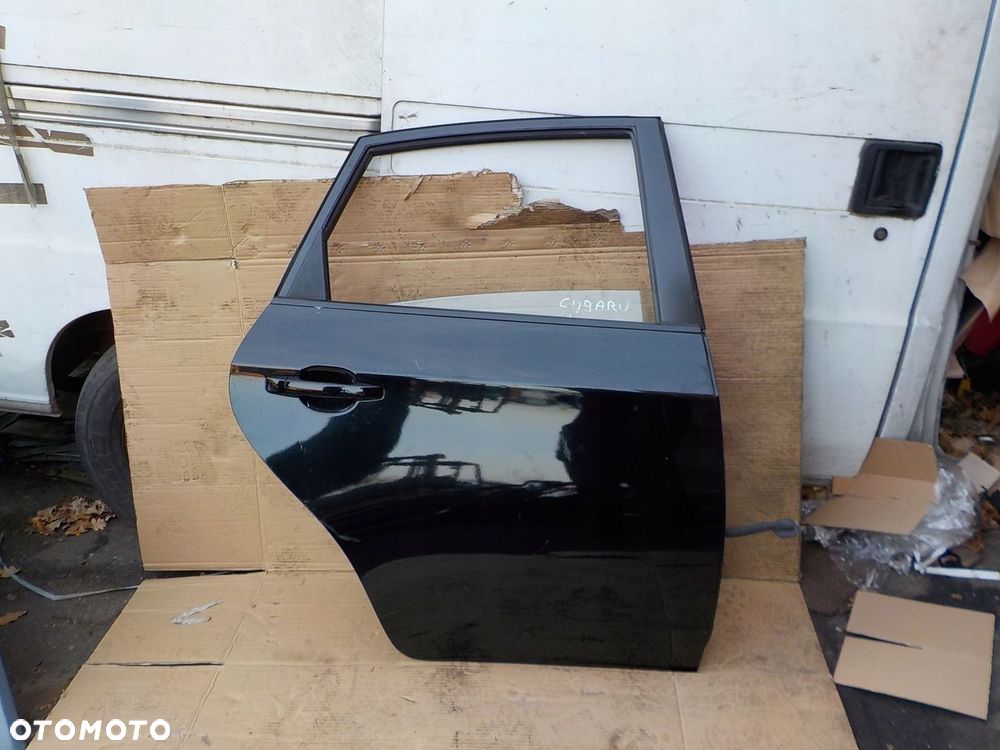 drzwi prawy tył subaru impreza III GH 2010r - 1