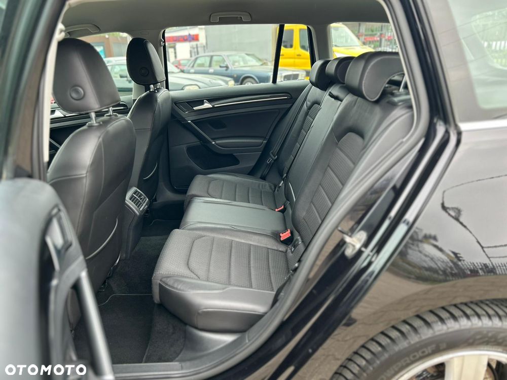 Volkswagen Golf 1.6 TDI BMT Comfortline - 13