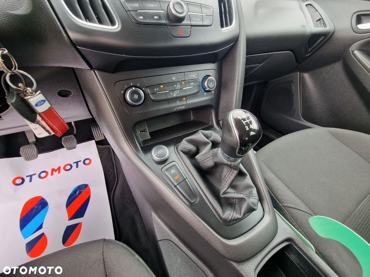 Ford Focus 1.0 EcoBoost 99g Start-Stopp-System Business Edition - 17