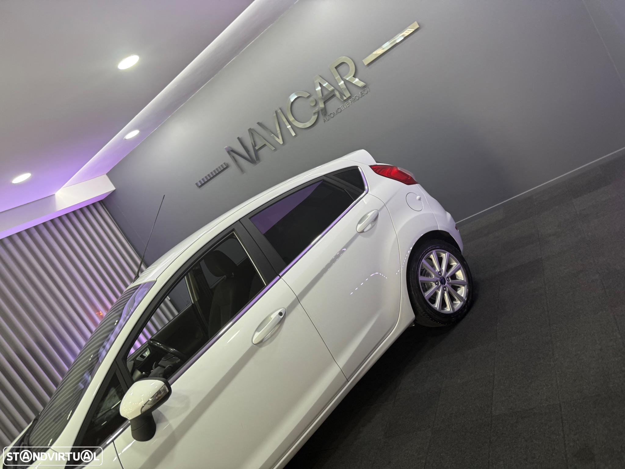 Ford Fiesta 1.0 Ti-VCT Titanium - 9