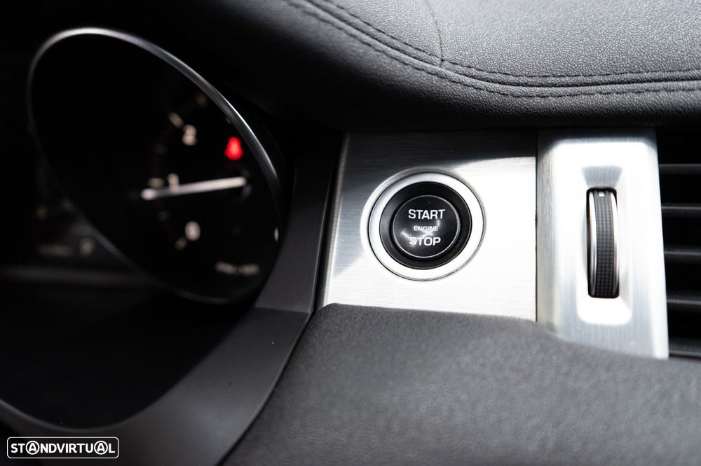Land Rover Range Rover Evoque 2.0 TD4 SE Dynamic Auto - 43