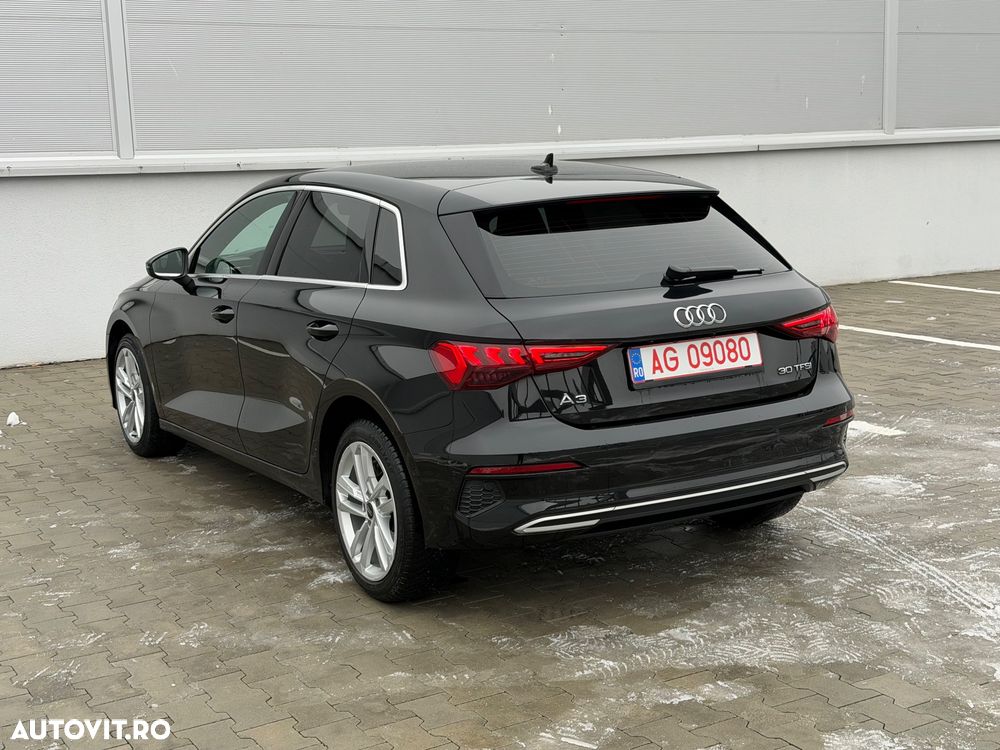 Audi A3 30 TFSI ack S tronic - 4