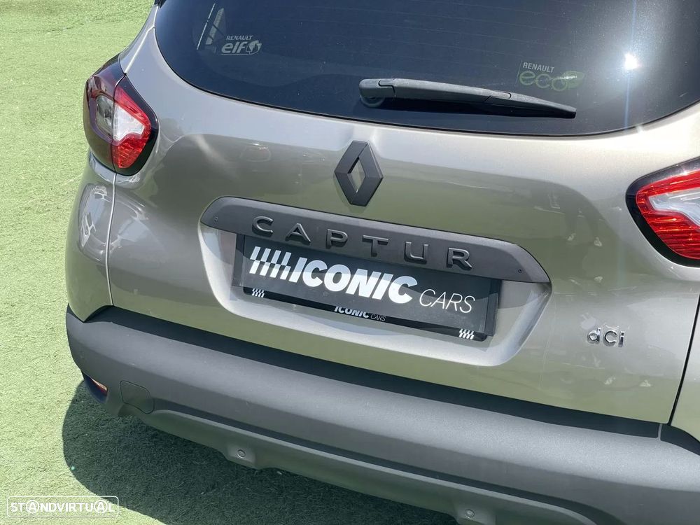 Renault Captur 1.5 dCi Exclusive - 14