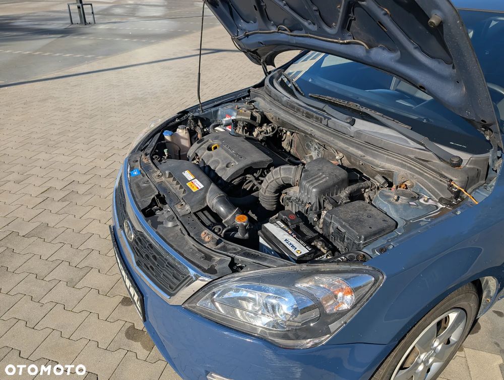 Kia Ceed Cee'd 1.4 L - 30