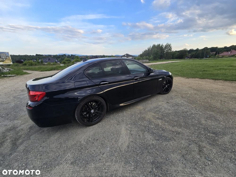 BMW Seria 5 520d - 13