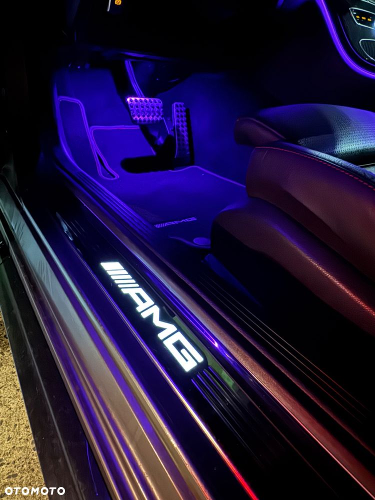 Mercedes-Benz Klasa C 43 AMG 4MATIC - 11