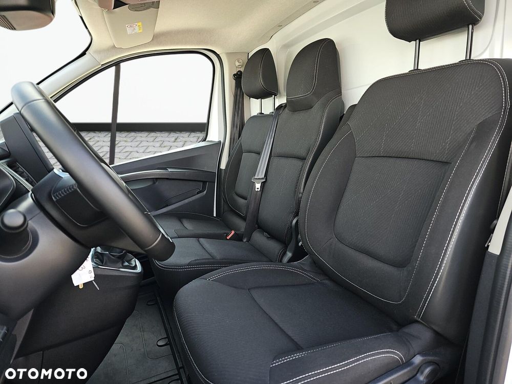 Renault Trafic - 20