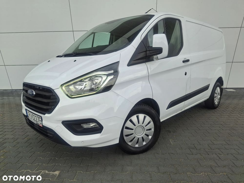 Ford TRANSIT CUSTOM - 13