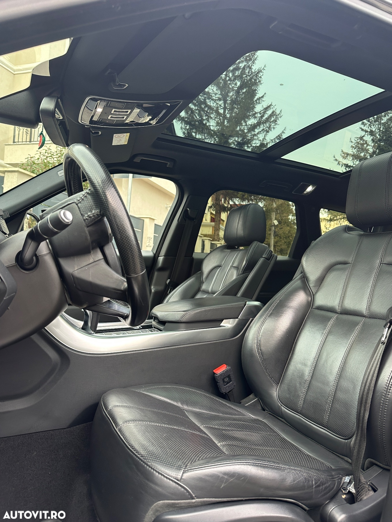 Land Rover Range Rover Sport 3.0 SDV6 Autobiography Dynamic - 9
