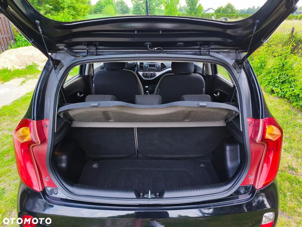Kia Picanto 1.0 Dream Team Edition - 10