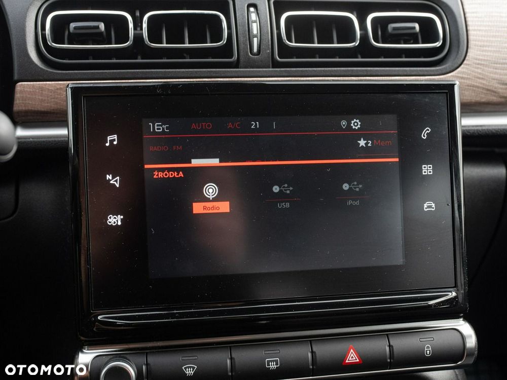 Citroën C3 1.2 PureTech Max EAT6 - 19