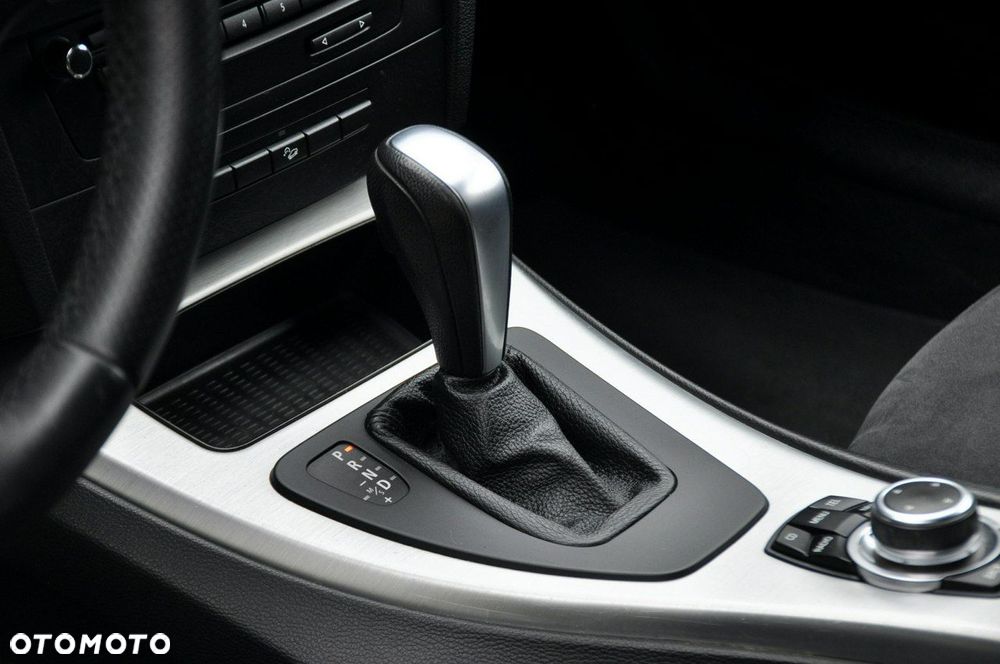 BMW Seria 3 - 36