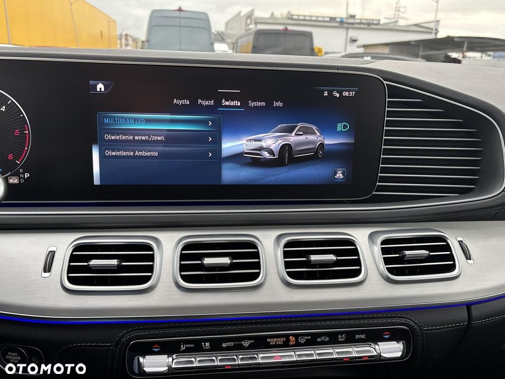 Mercedes-Benz GLE - 28