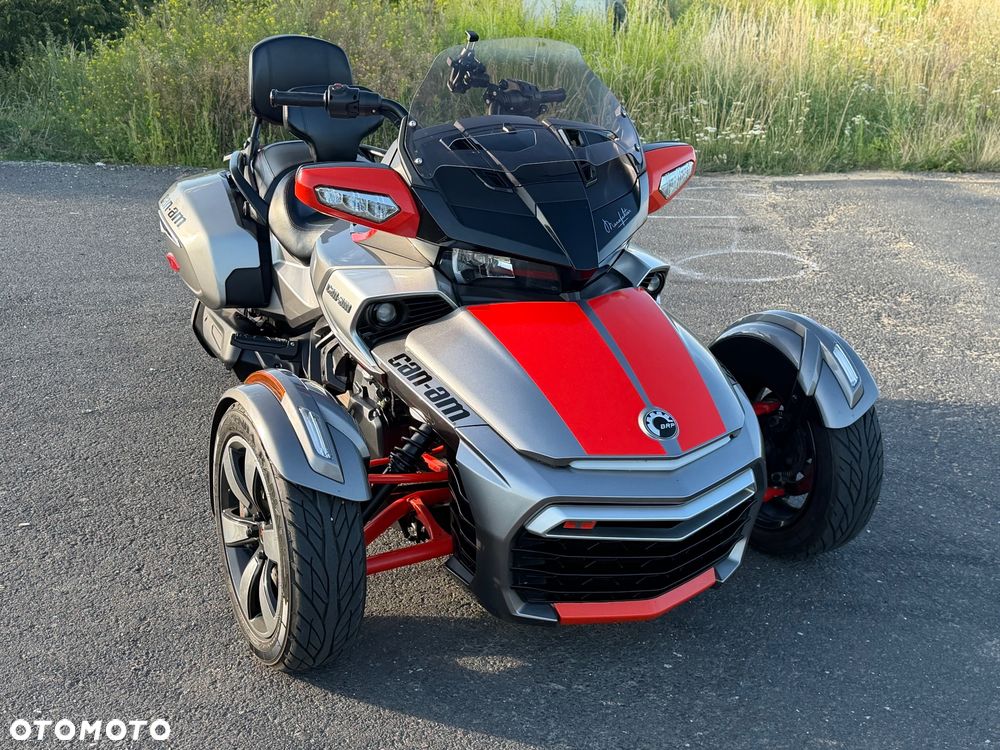 Can-Am Spyder - 29