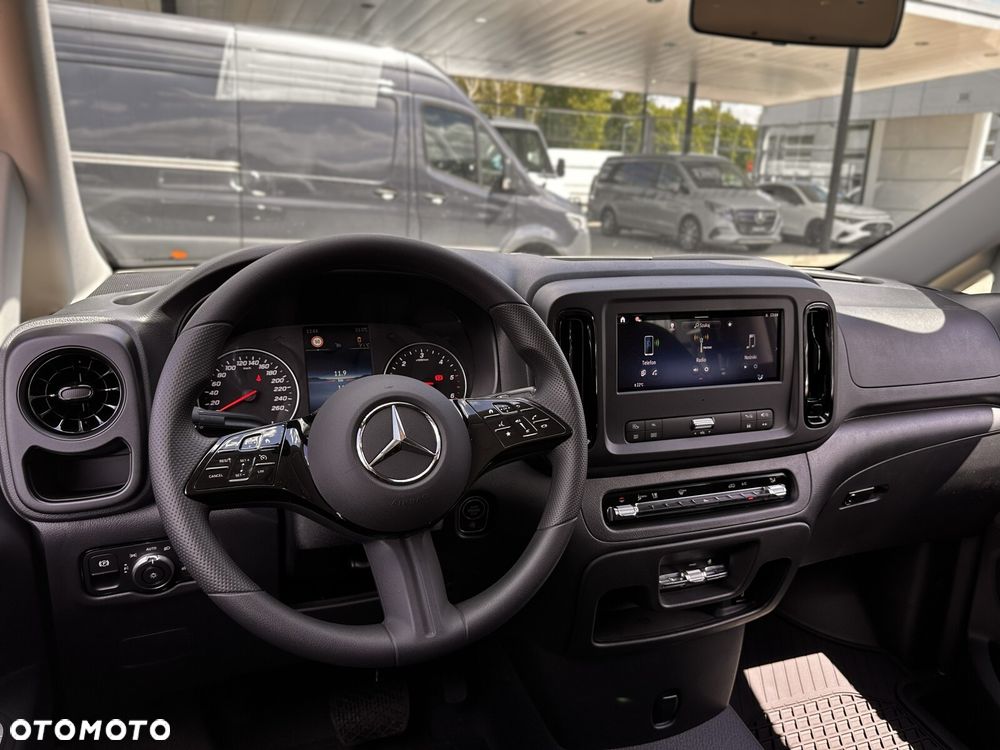 Mercedes-Benz Vito Mixto - 13