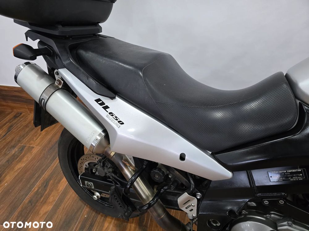 Suzuki DL - 12