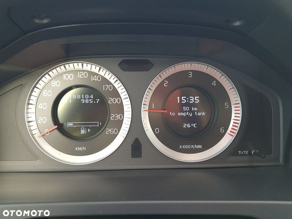 Volvo V60 D4 Momentum - 21