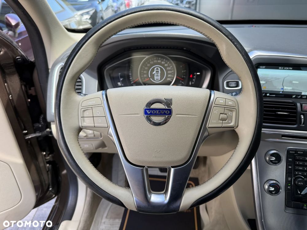 Volvo XC 60 D4 Drive-E Summum - 22
