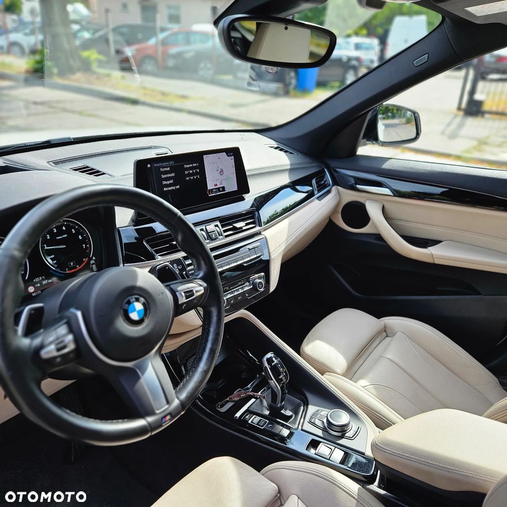 BMW X1 xDrive20i M Sport - 13