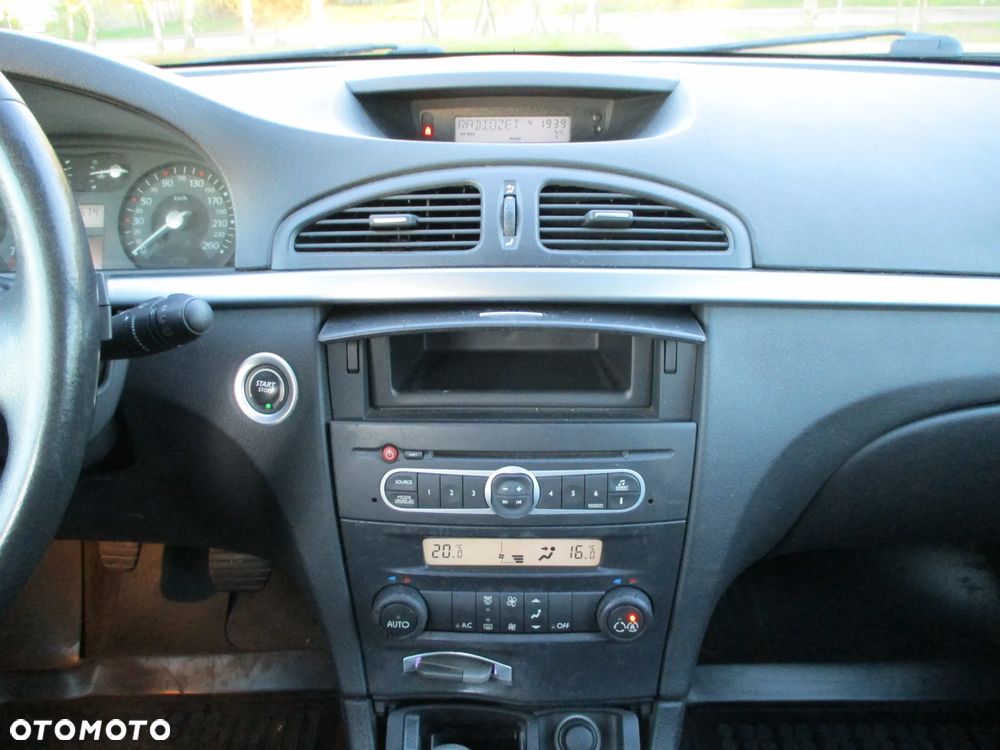 Renault Laguna 2.0 16V Emotion - 14