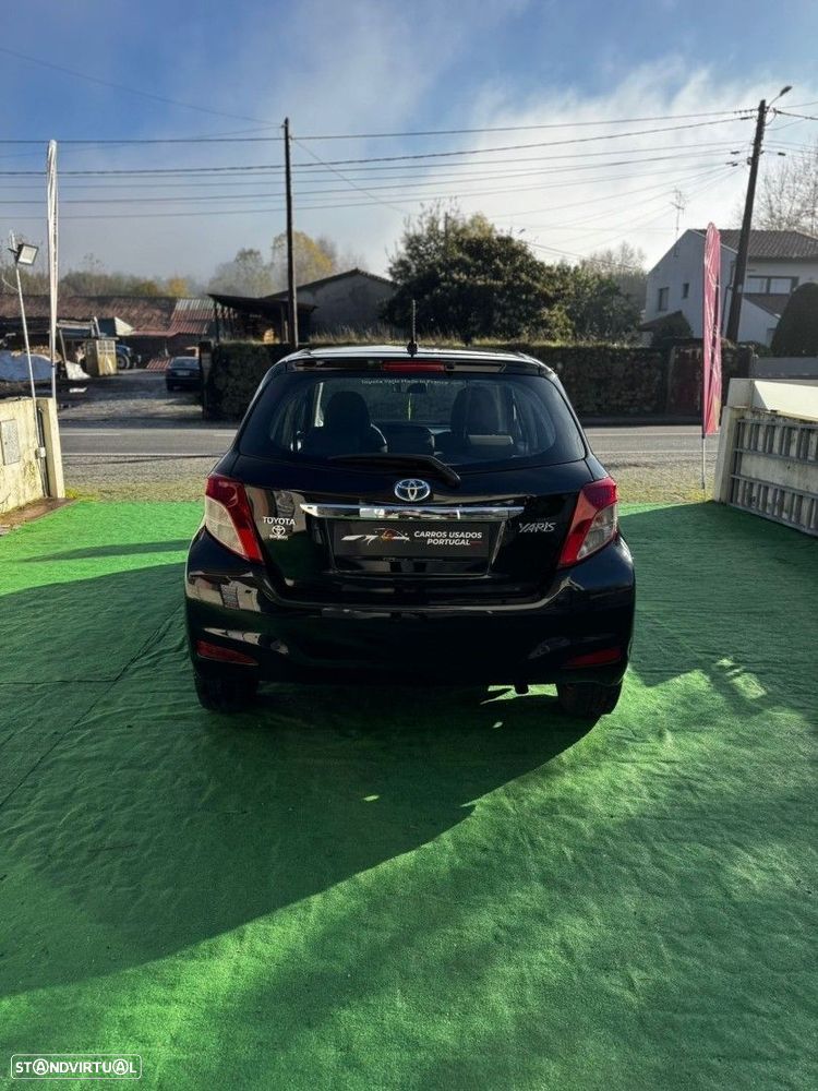 Toyota Yaris 1.33 VVT-i Sport+Navi - 7