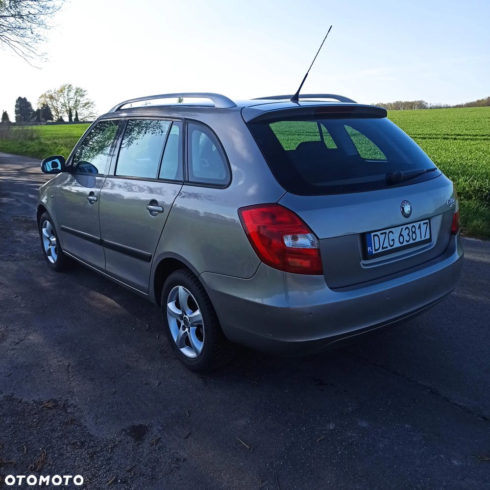 Skoda Fabia 1.4 16V Ambiente - 3