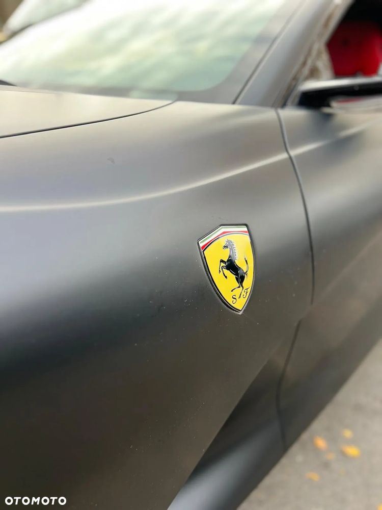 Ferrari 812 Superfast - 4