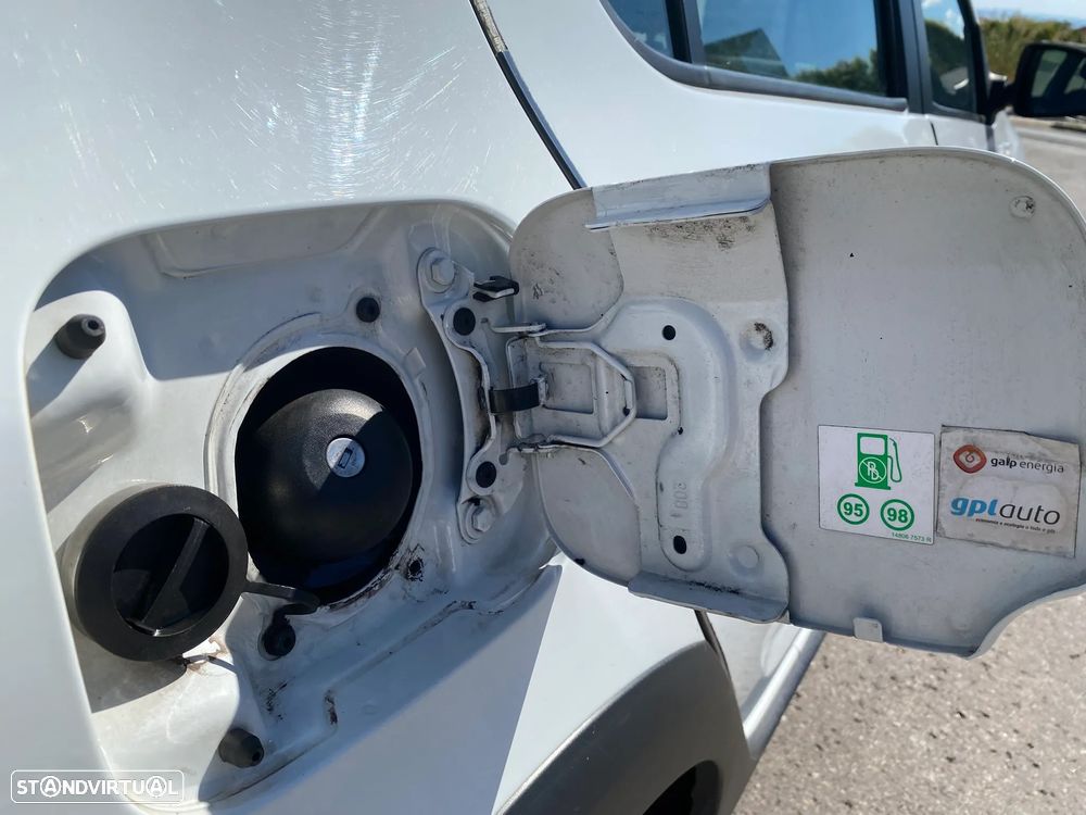 Dacia Sandero 0.9 TCe Stepway Bi-Fuel - 12