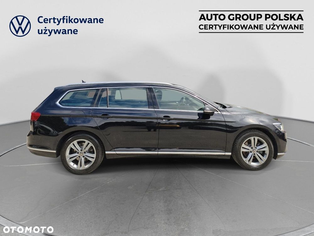 Volkswagen Passat Variant 2.0 TSI Elegance DSG - 17