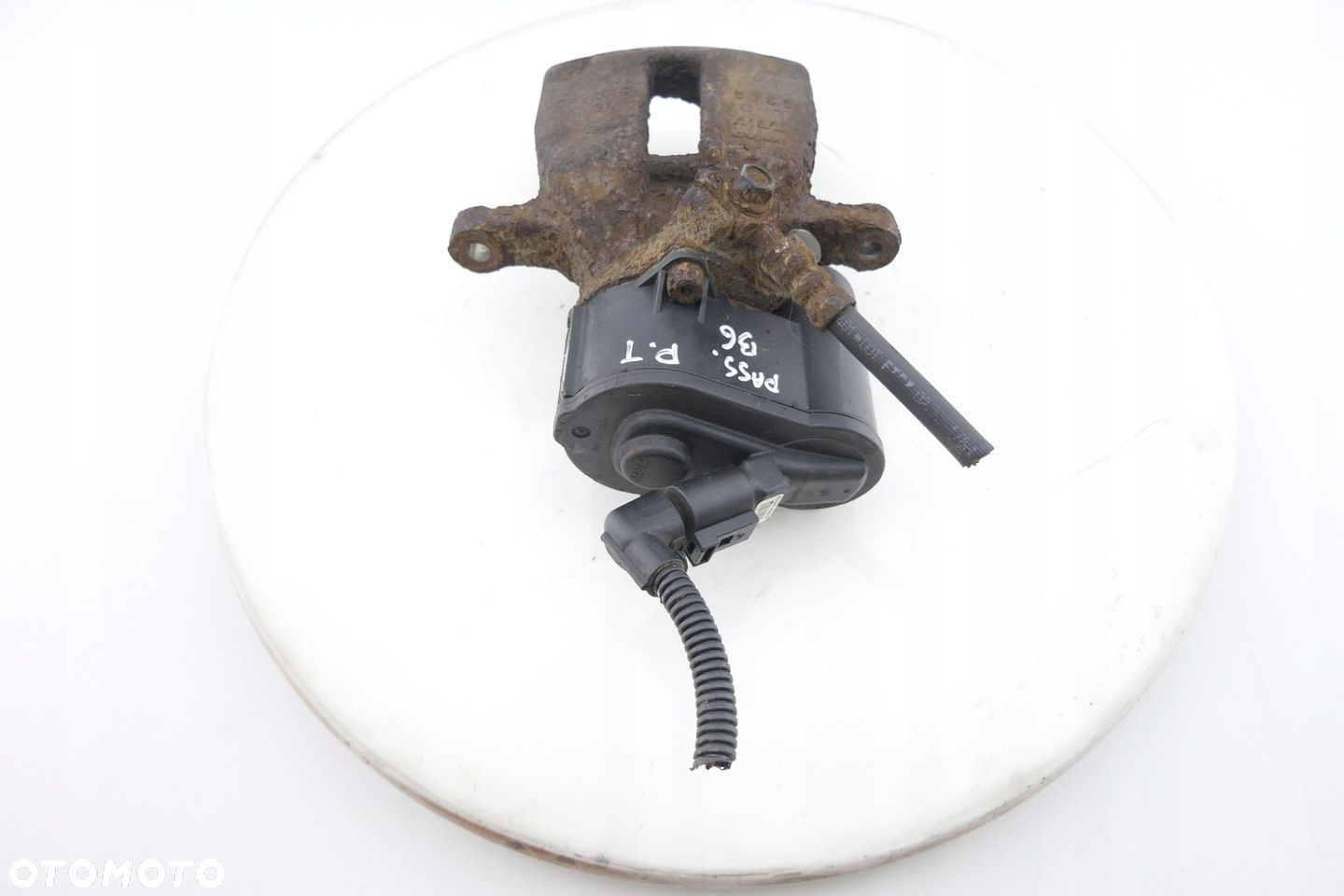 Zacisk Hamulcowy Prawy Tył VW PASSAT B6 1.9 2.0 TDI 3C0615404 - 3